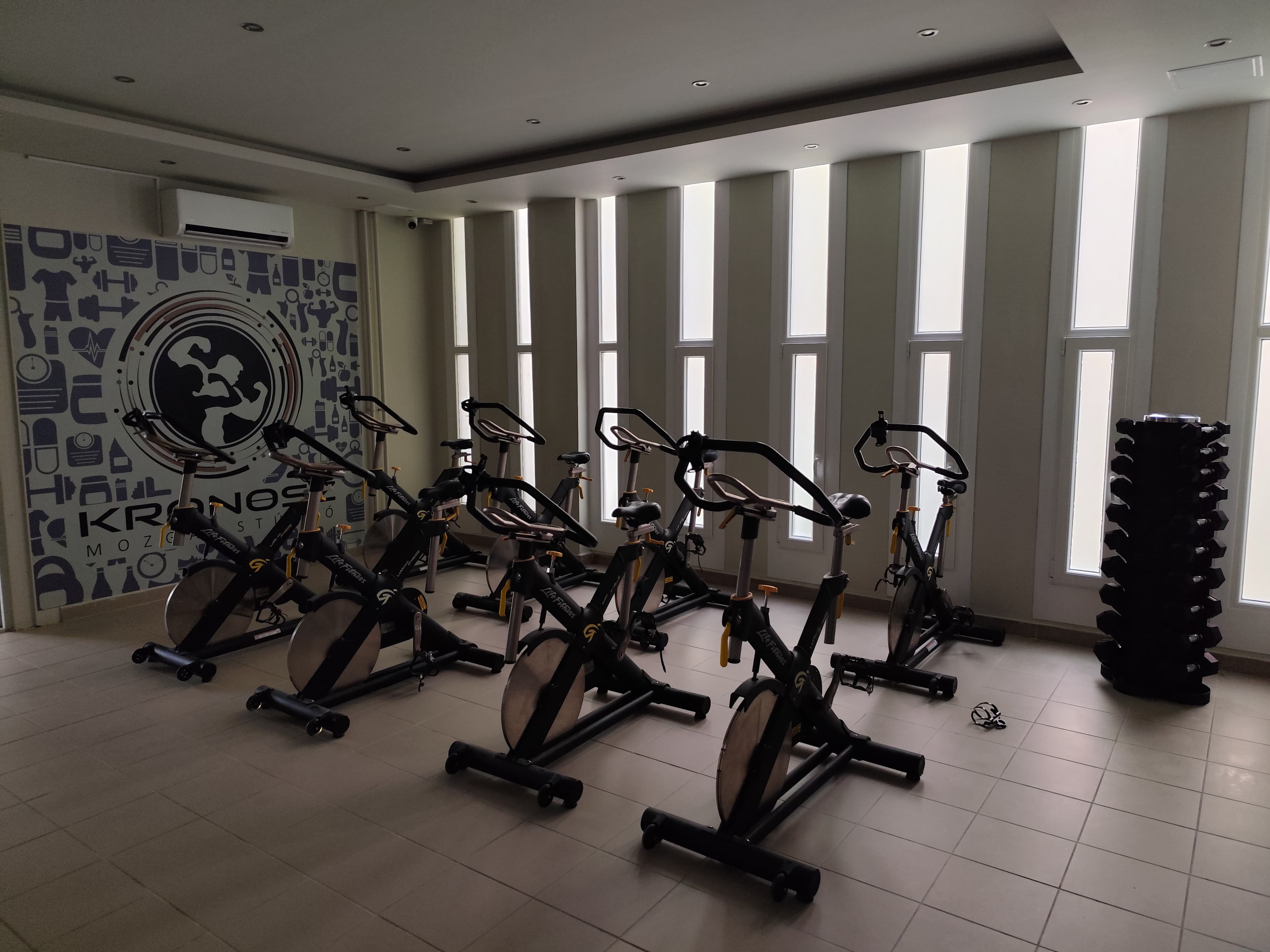 Kronosz Studio Gallery 6